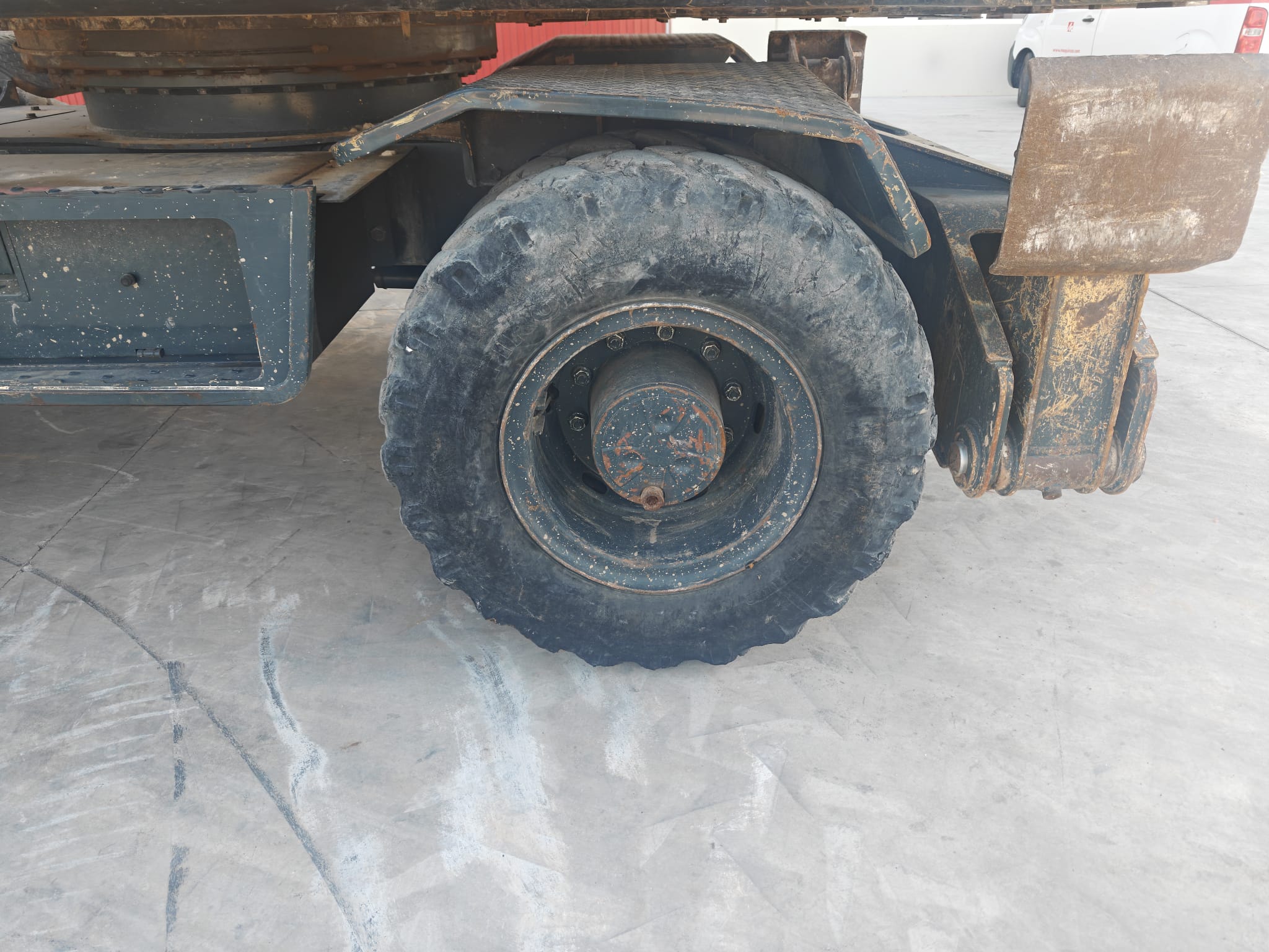 HYUNDAI HW140