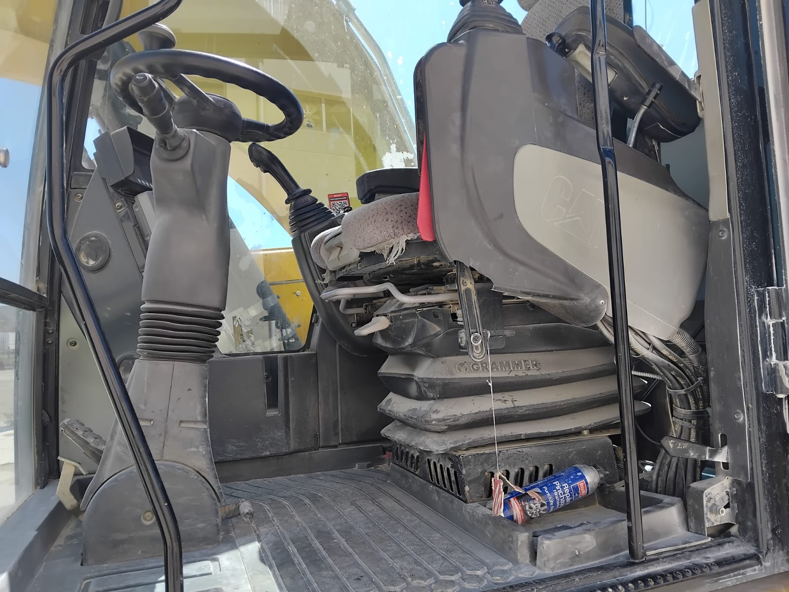 CATERPILLAR M320F IHC