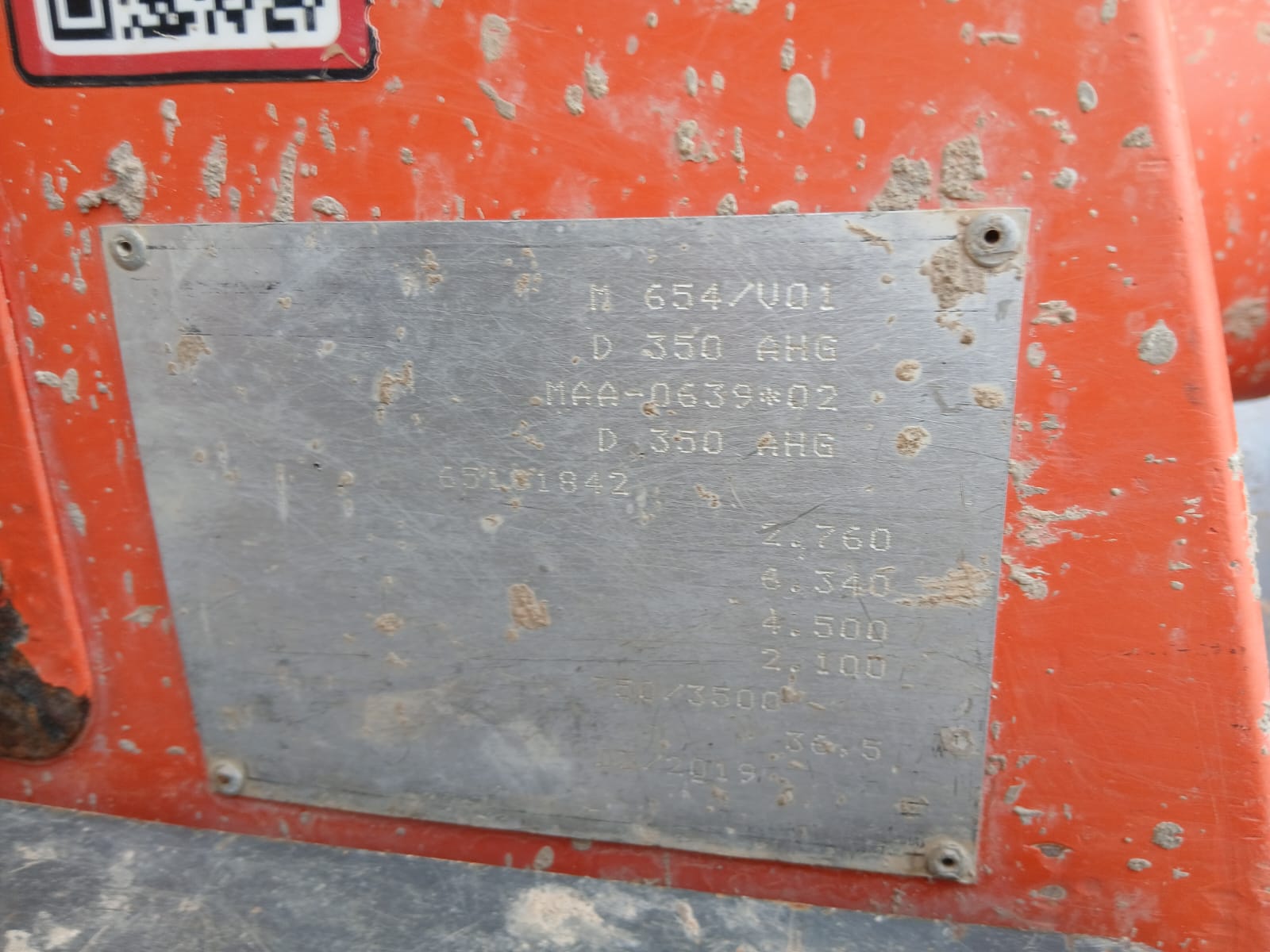 AUSA D350 AHG