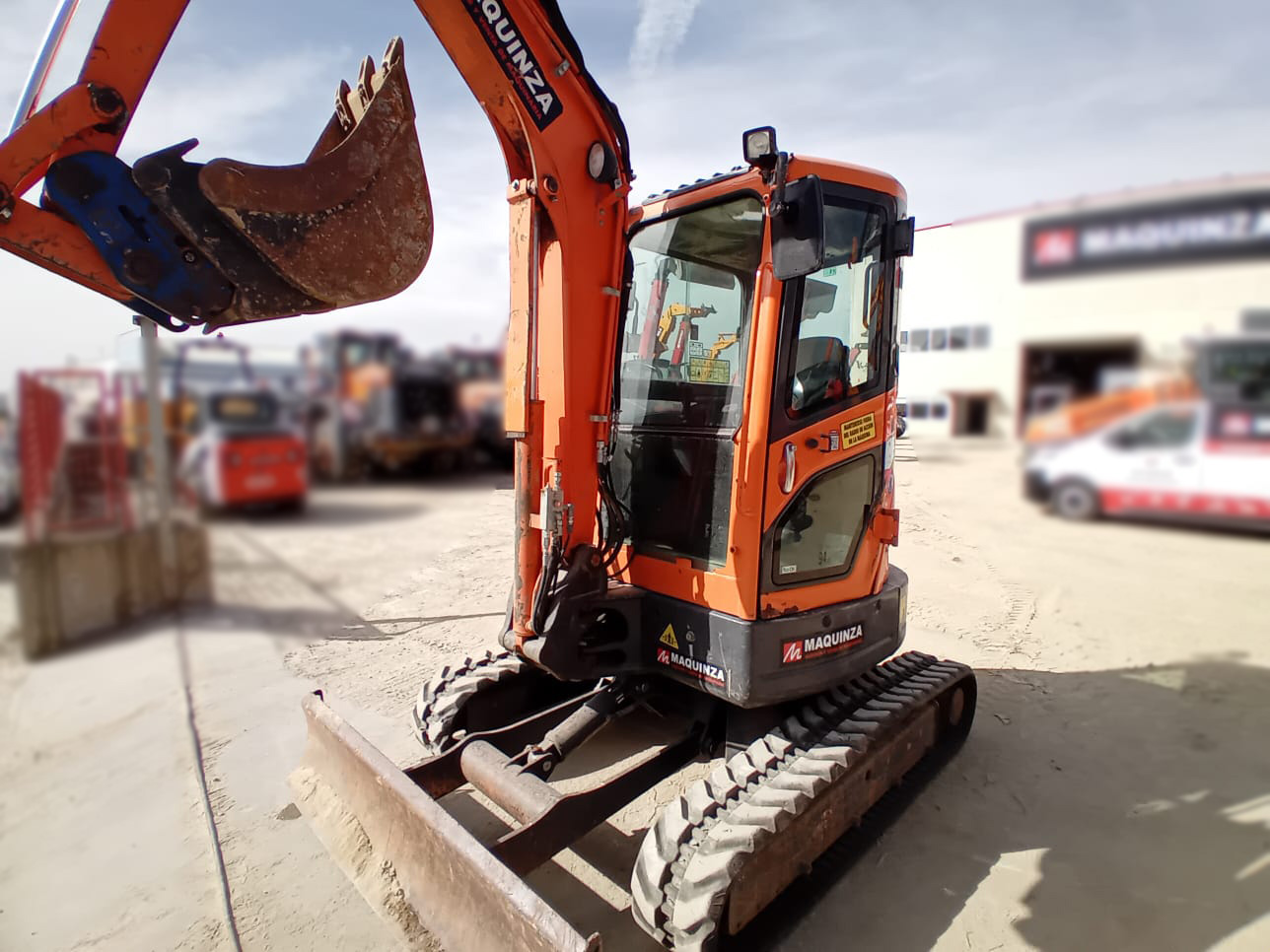 DOOSAN DX35Z