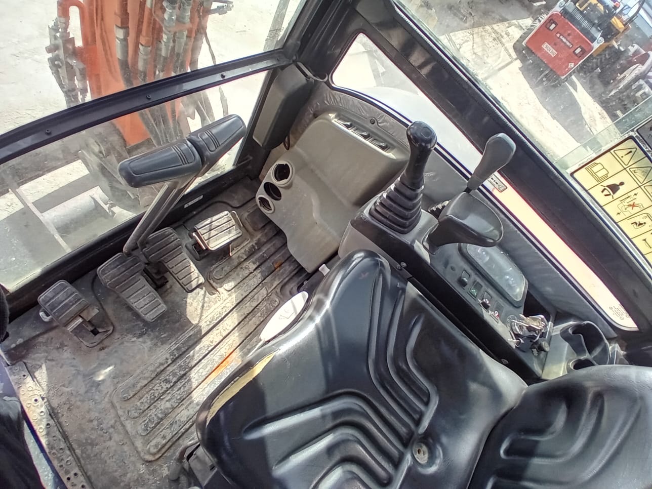DOOSAN DX35Z