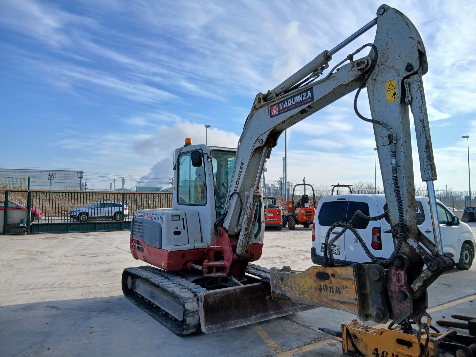 TAKEUCHI TB250
