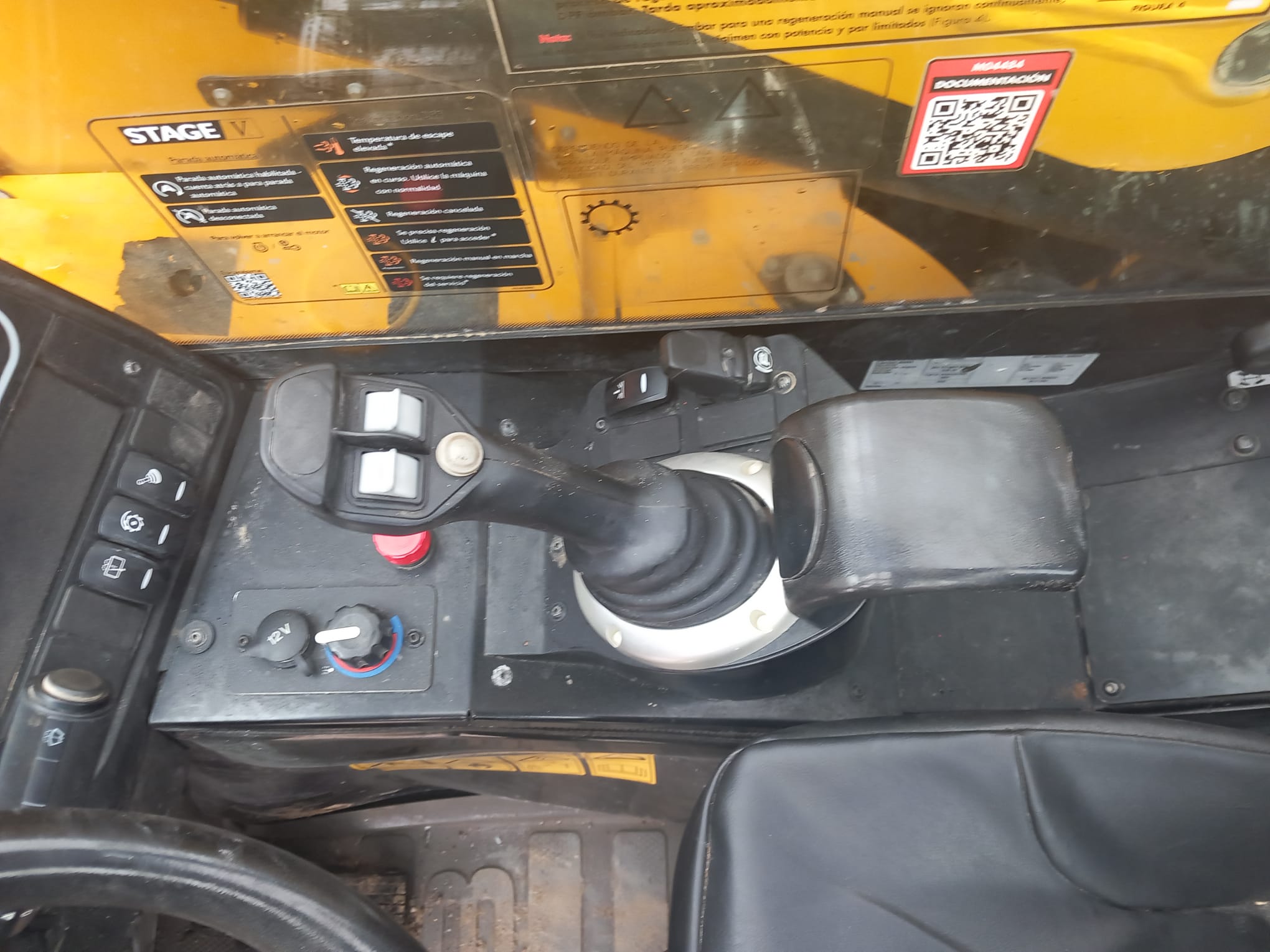 JCB 525.60