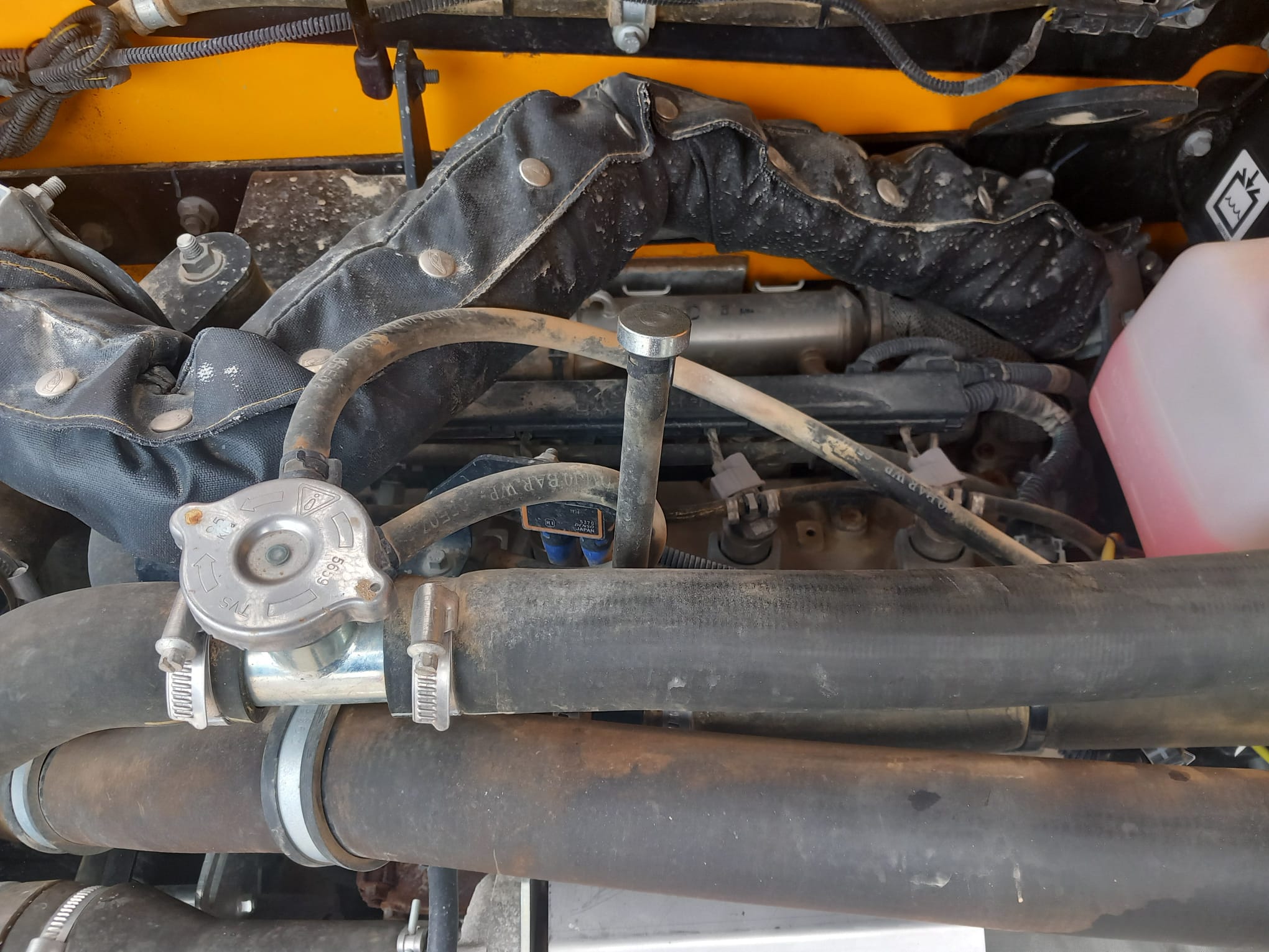 JCB 525.60