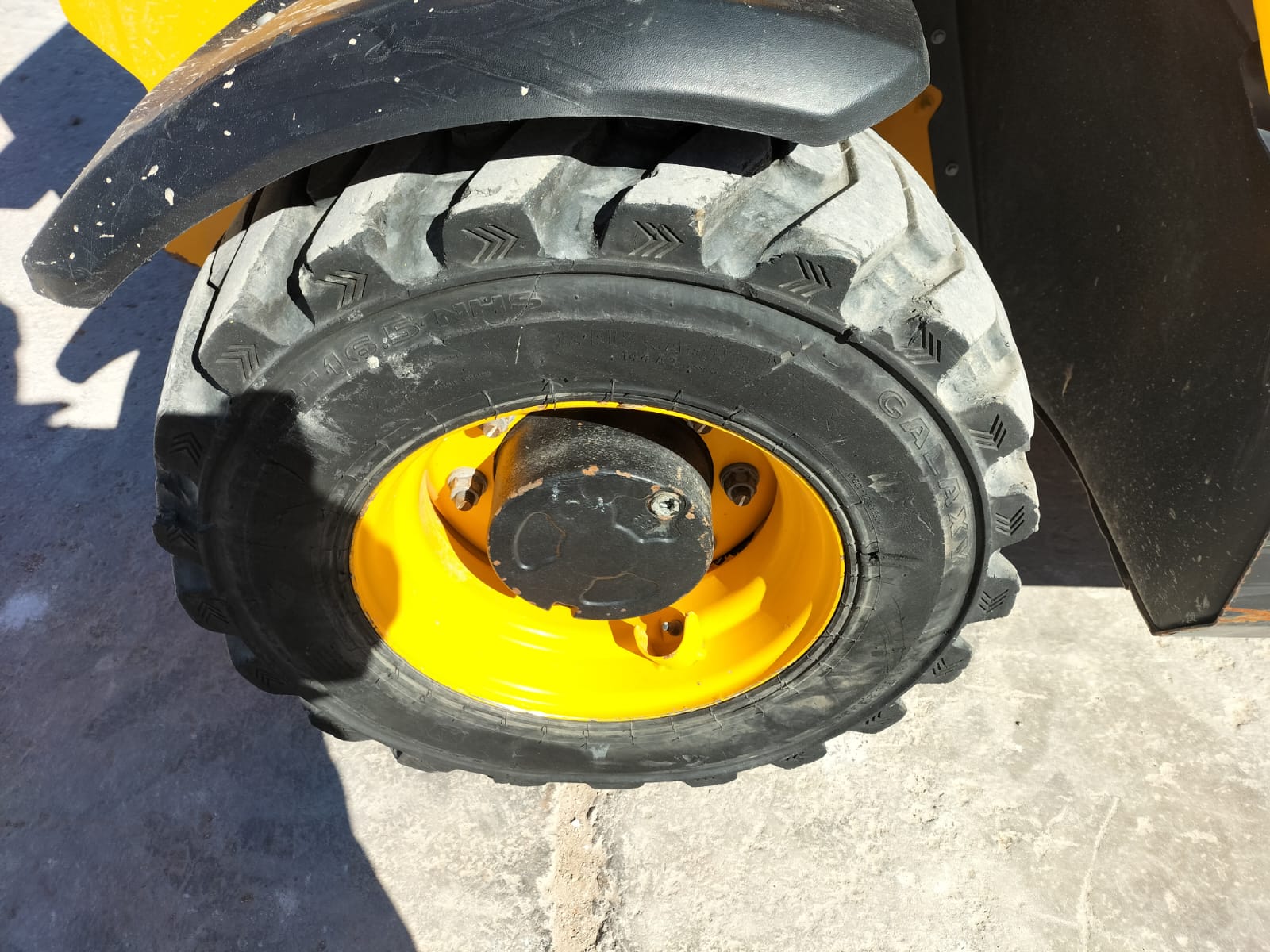 JCB 525.60