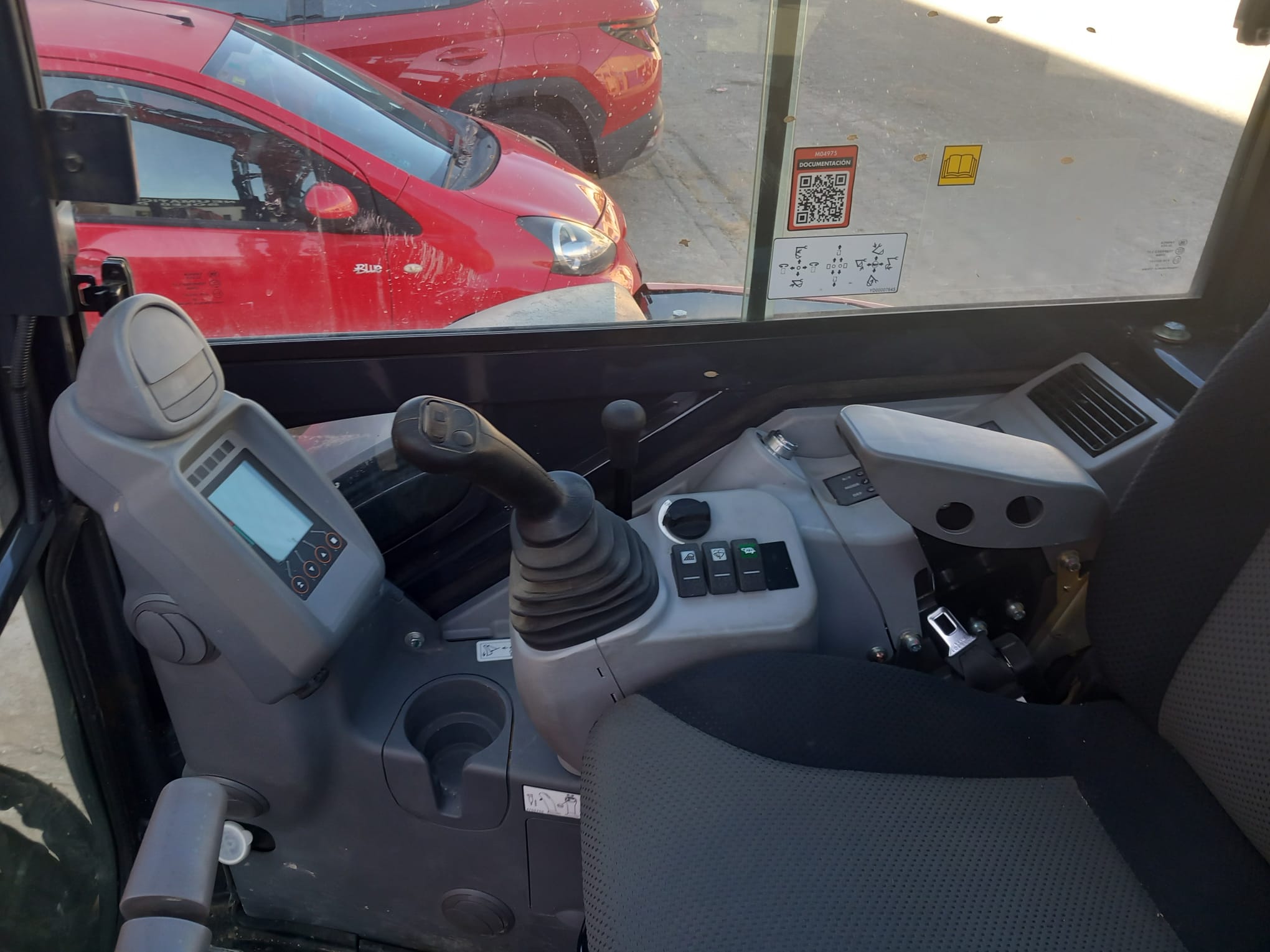 HITACHI ZX33U-6