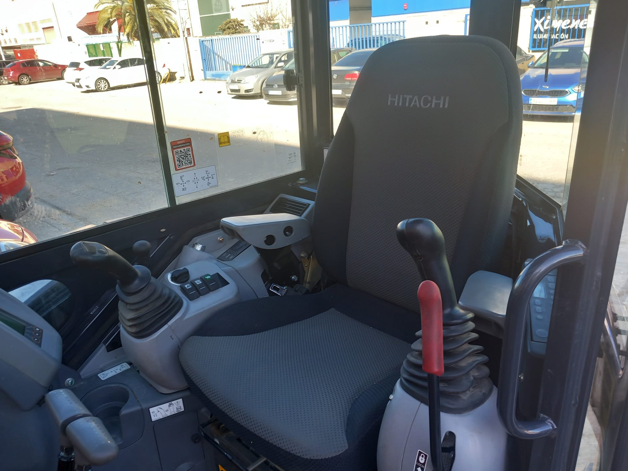 HITACHI ZX33U-6