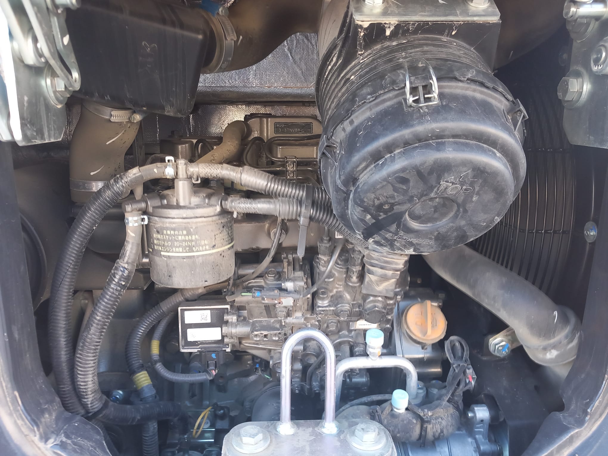 HITACHI ZX33U-6