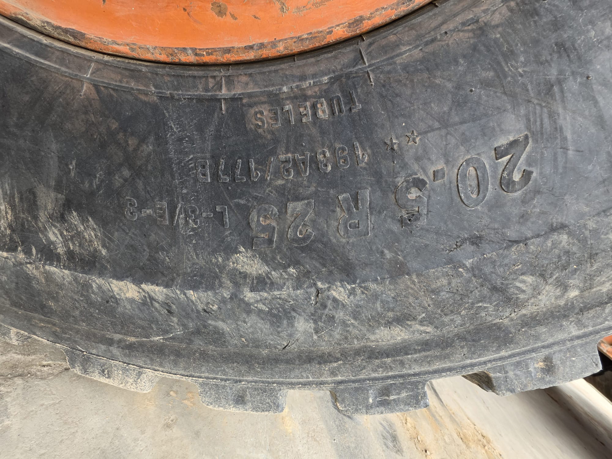 DOOSAN DL250-3