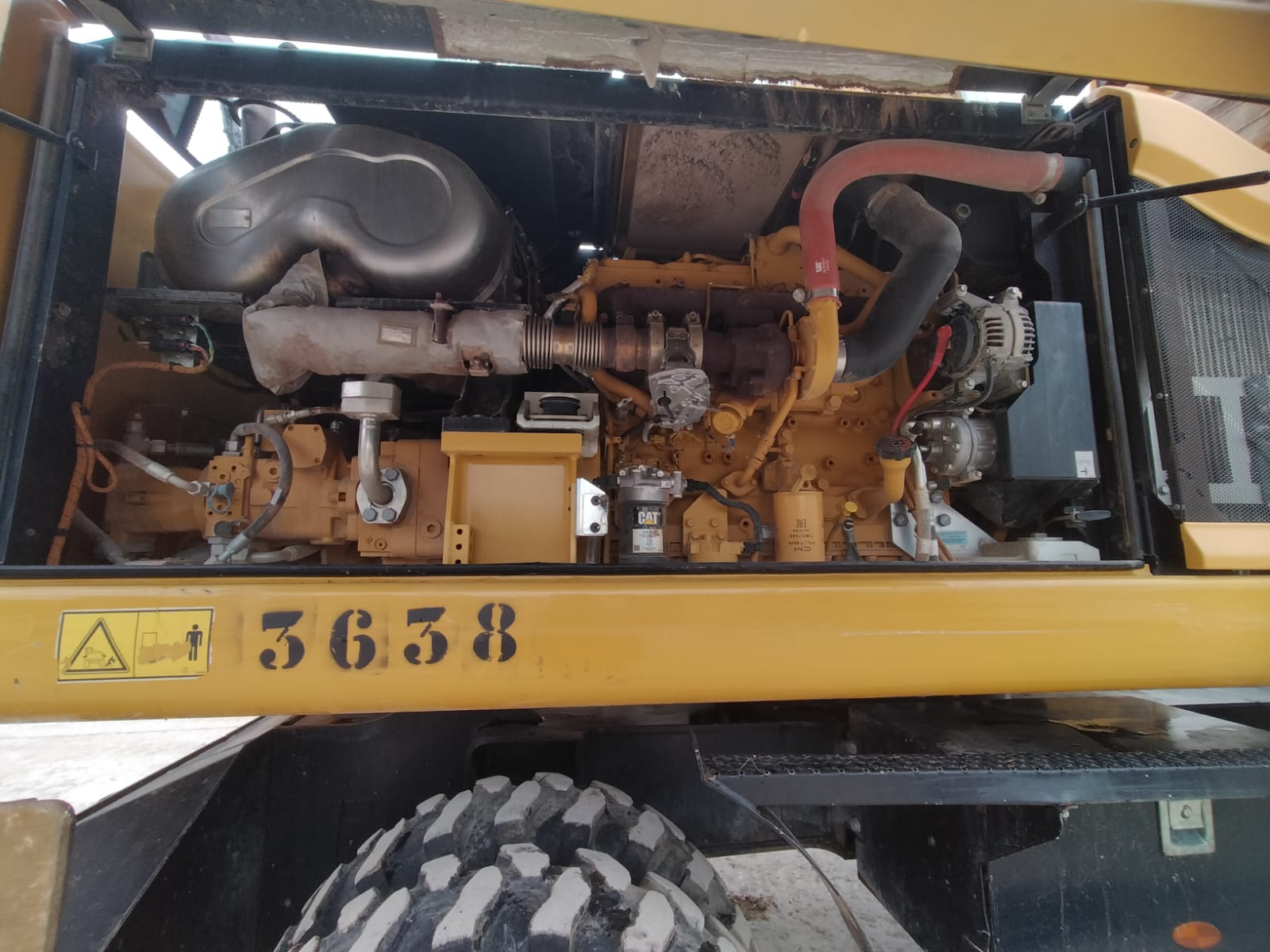 CATERPILLAR M320F IHC