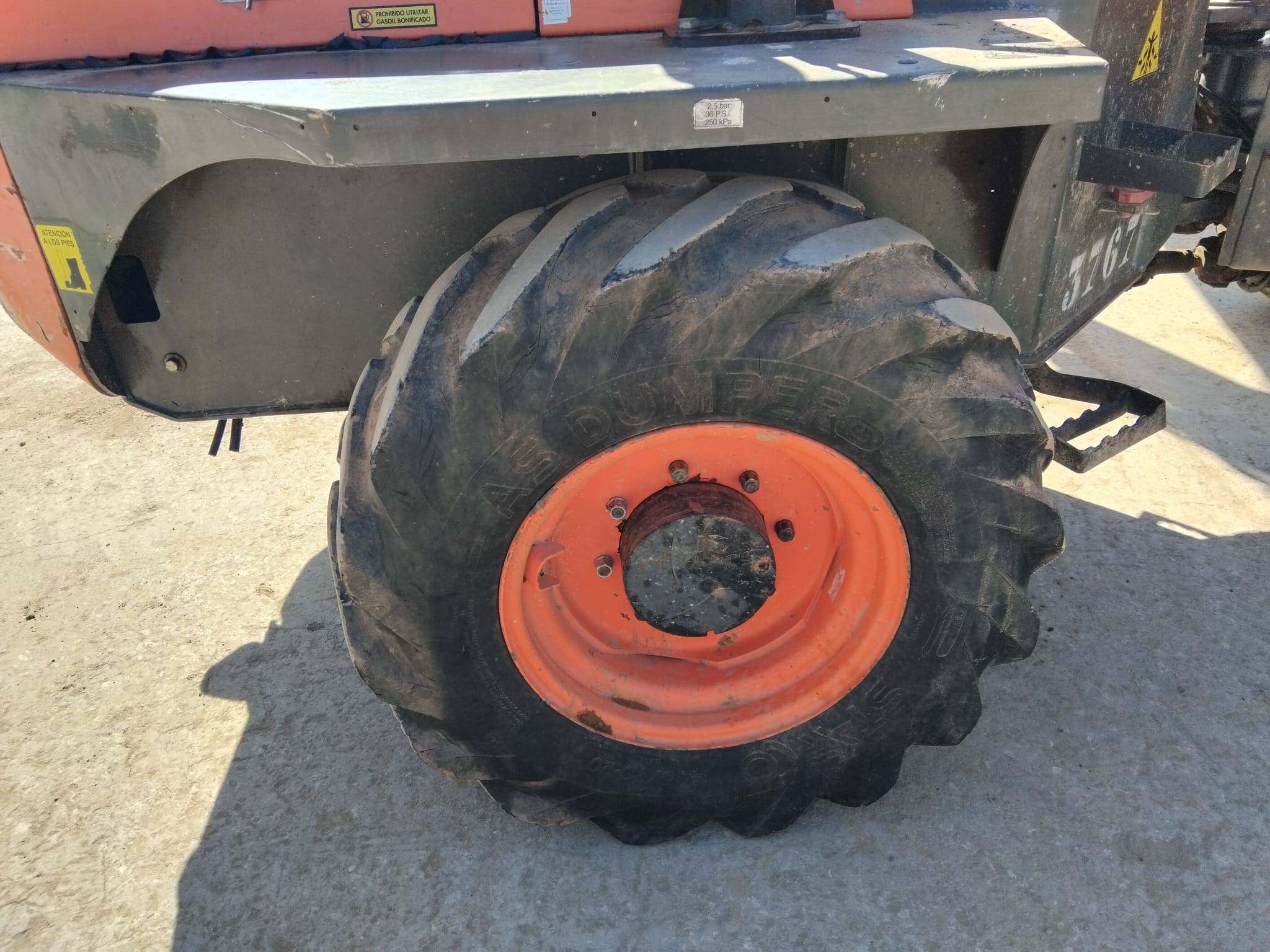 AUSA D600APG