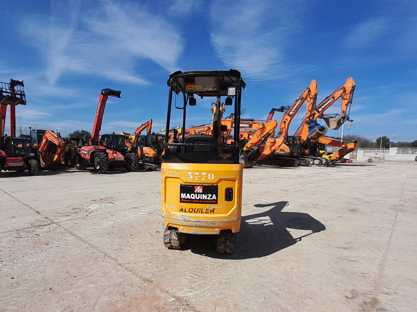 JCB 15C