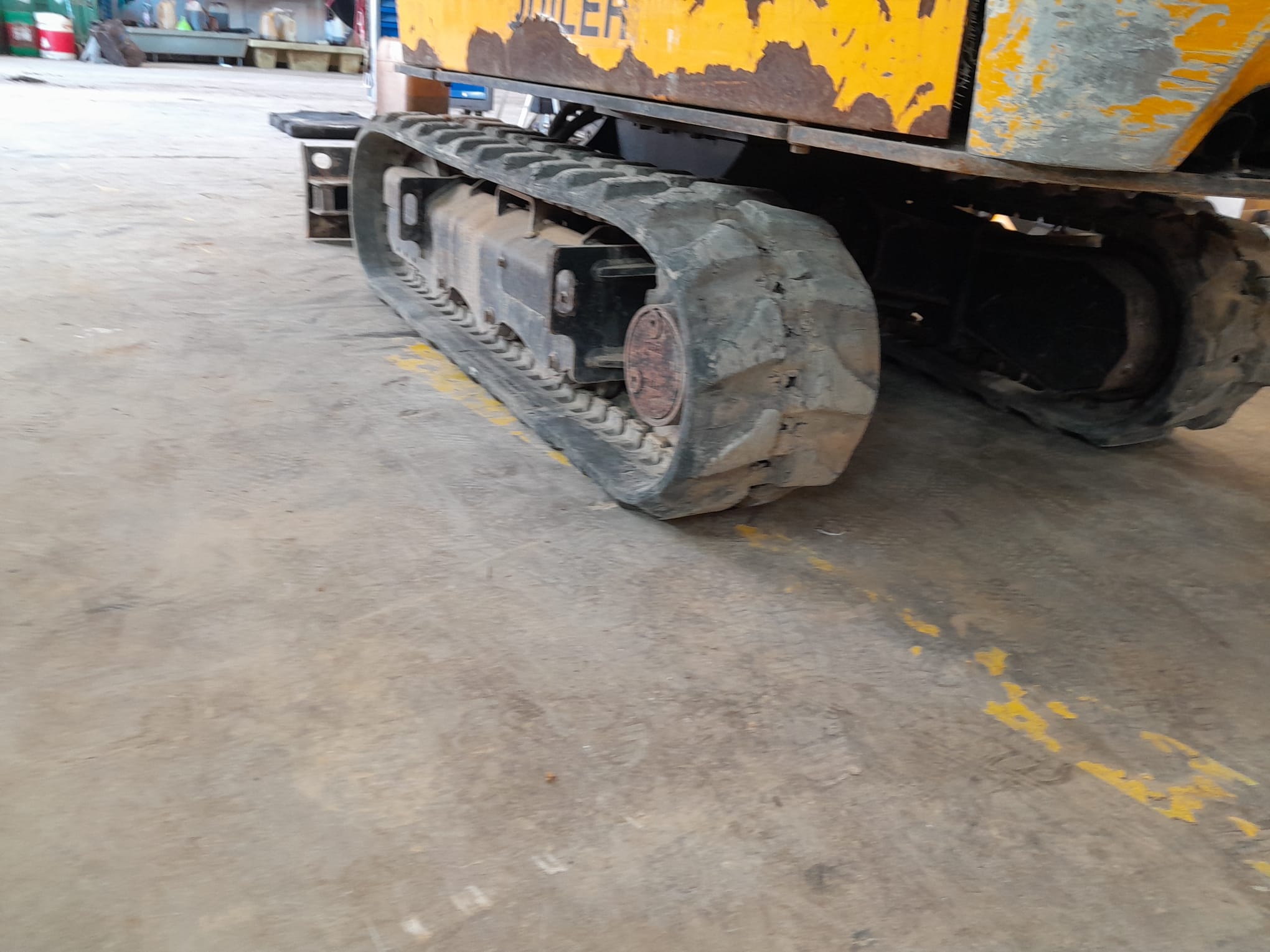 JCB 15C