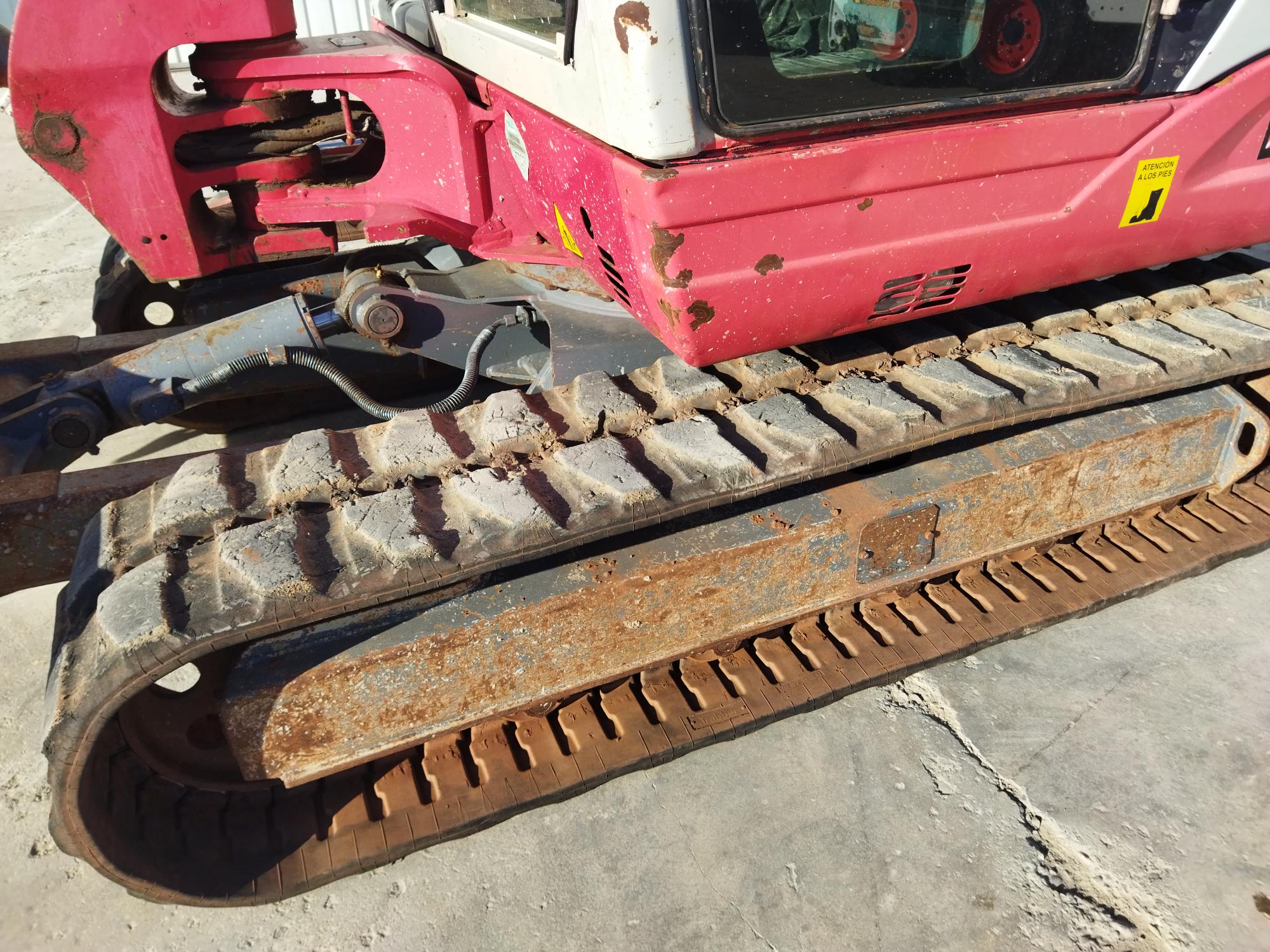 TAKEUCHI TB250