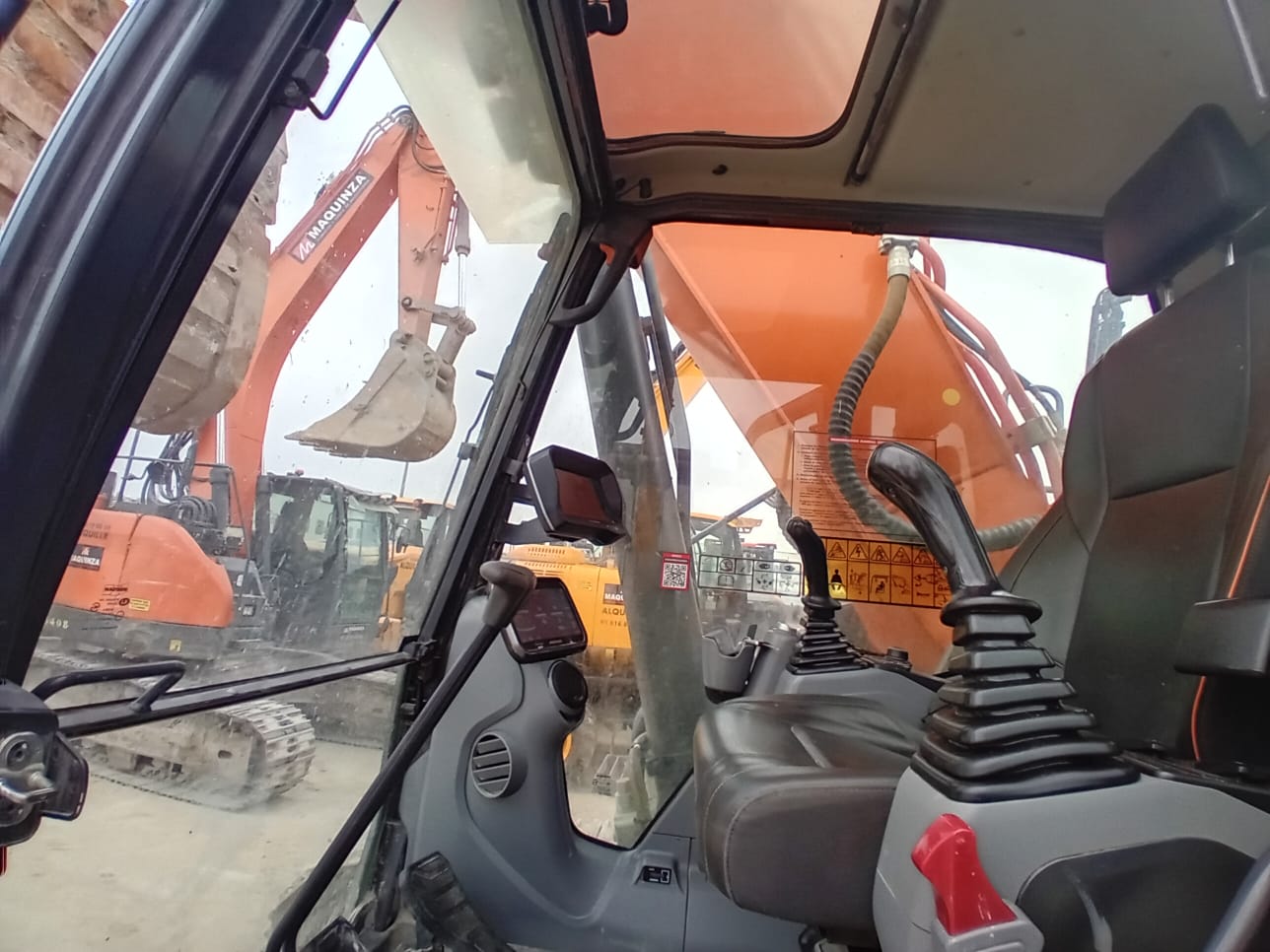 DOOSAN DX300LC