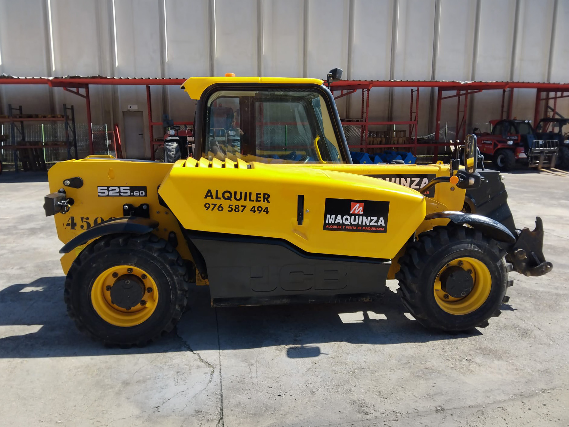 JCB 525.60