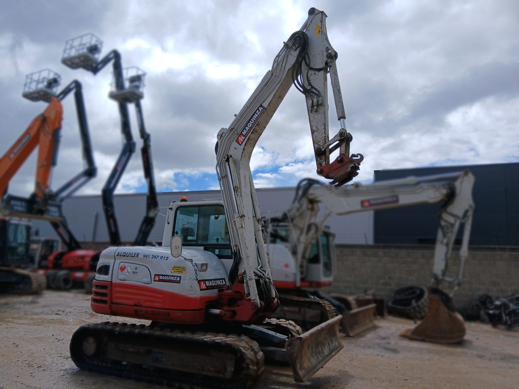 TAKEUCHI TB290