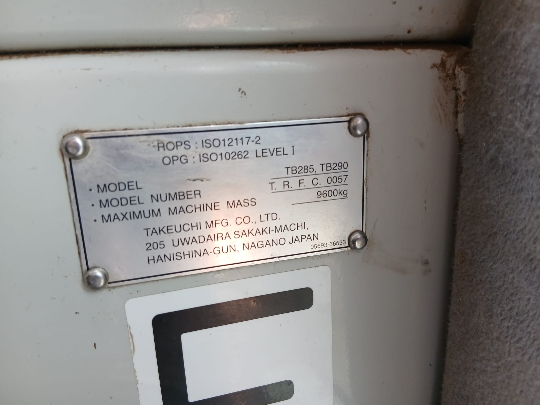 TAKEUCHI TB290