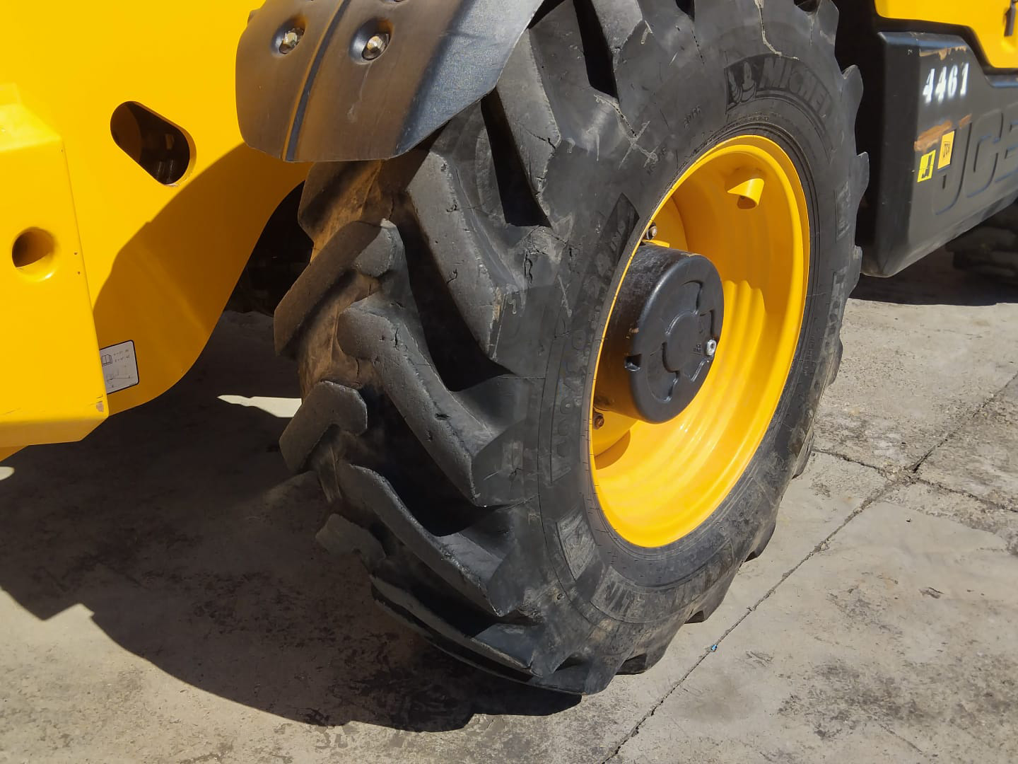 JCB 540.180