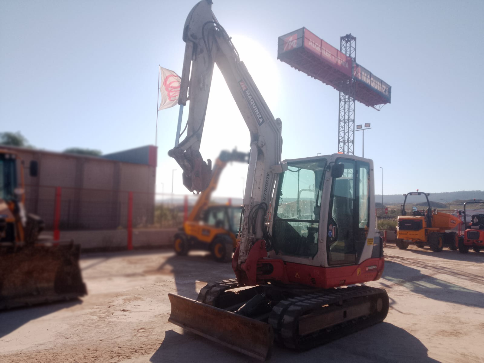TAKEUCHI TB250