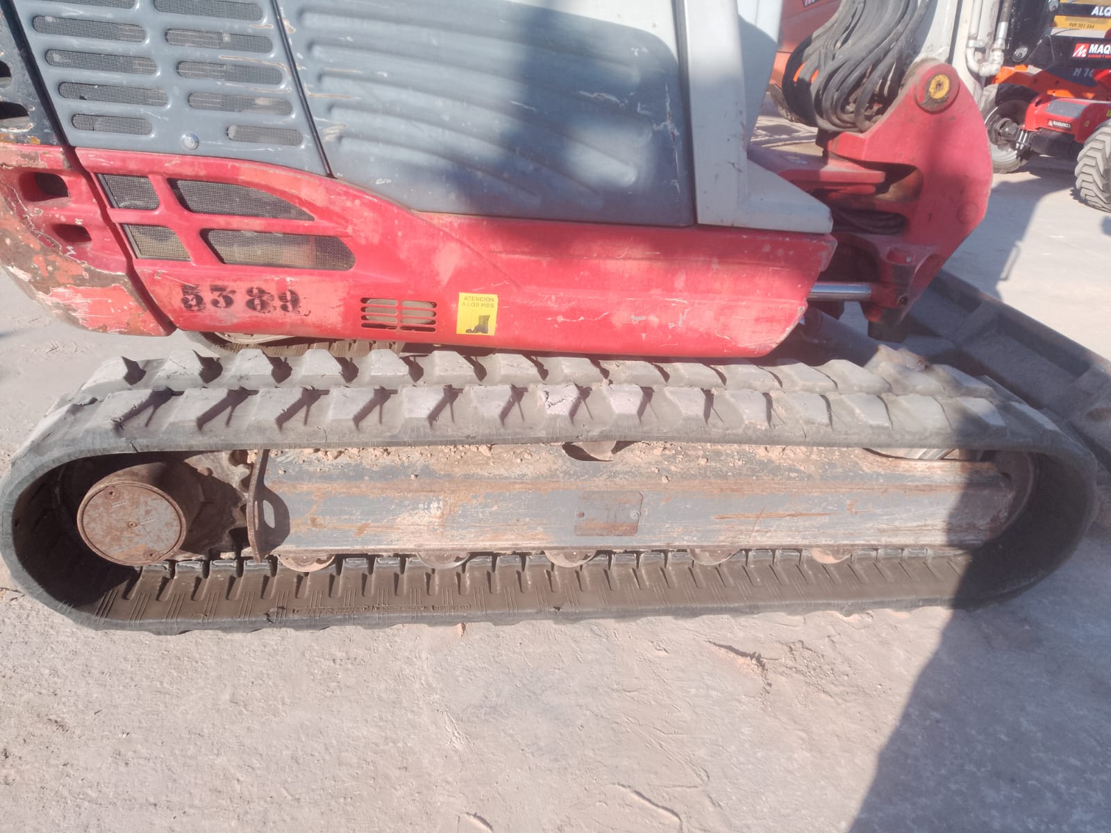 TAKEUCHI TB250