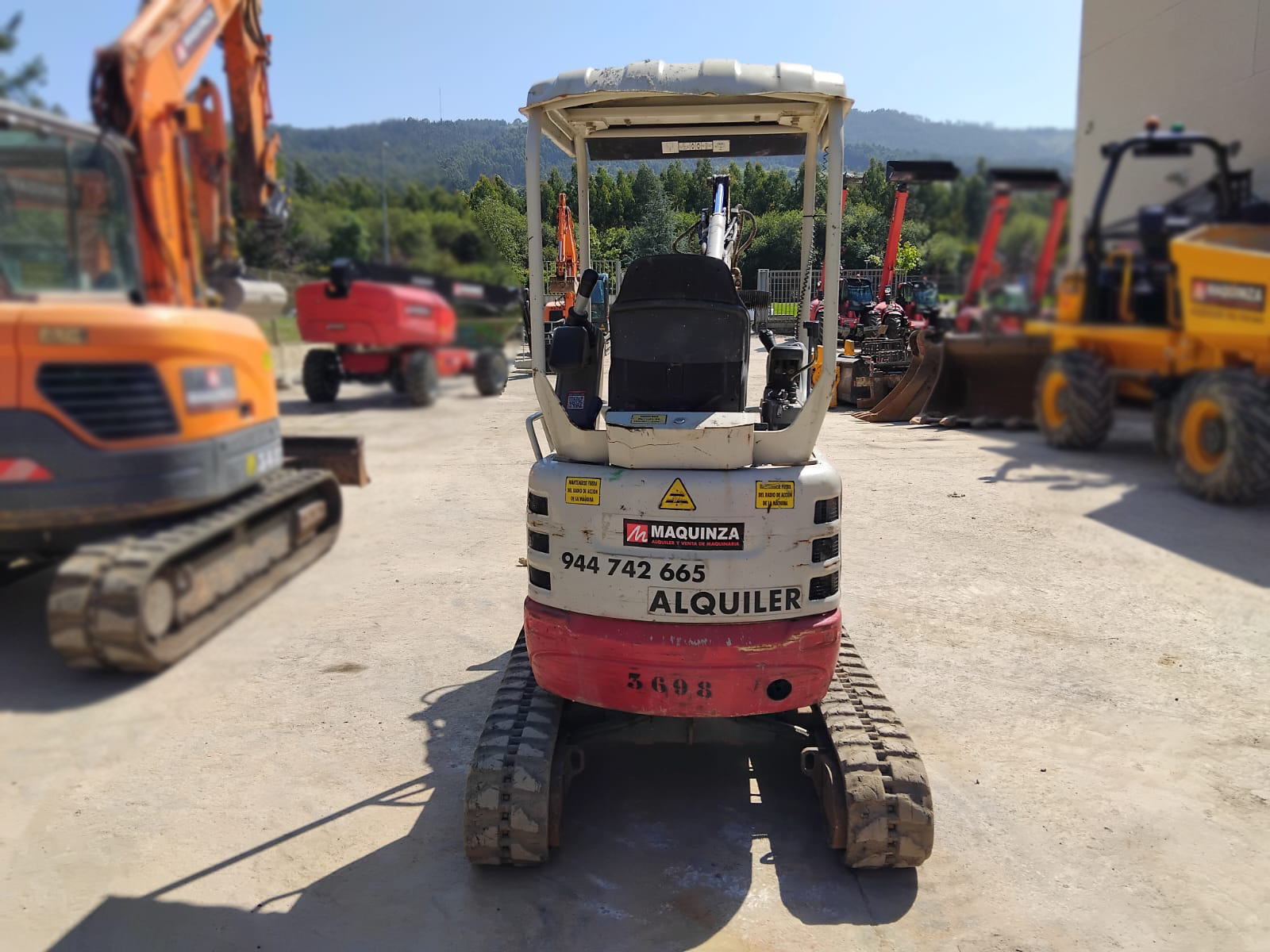 TAKEUCHI TB215R