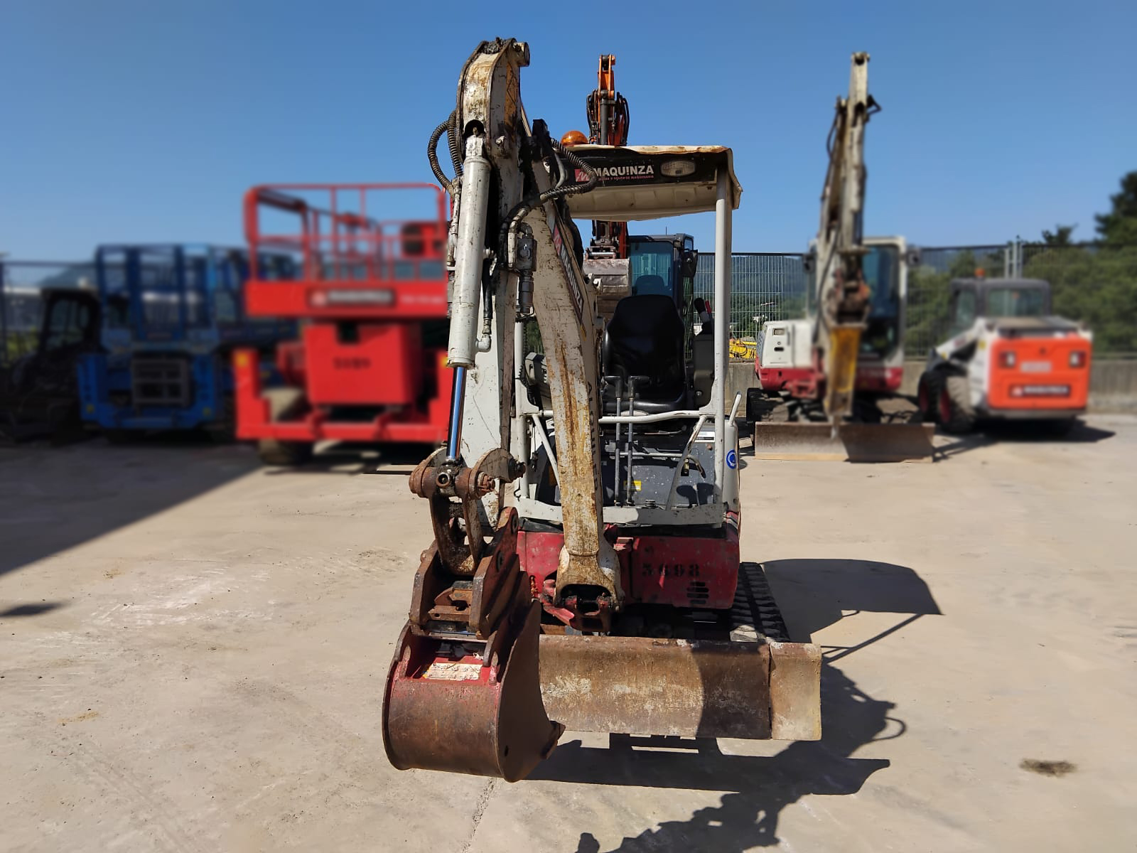 TAKEUCHI TB215R