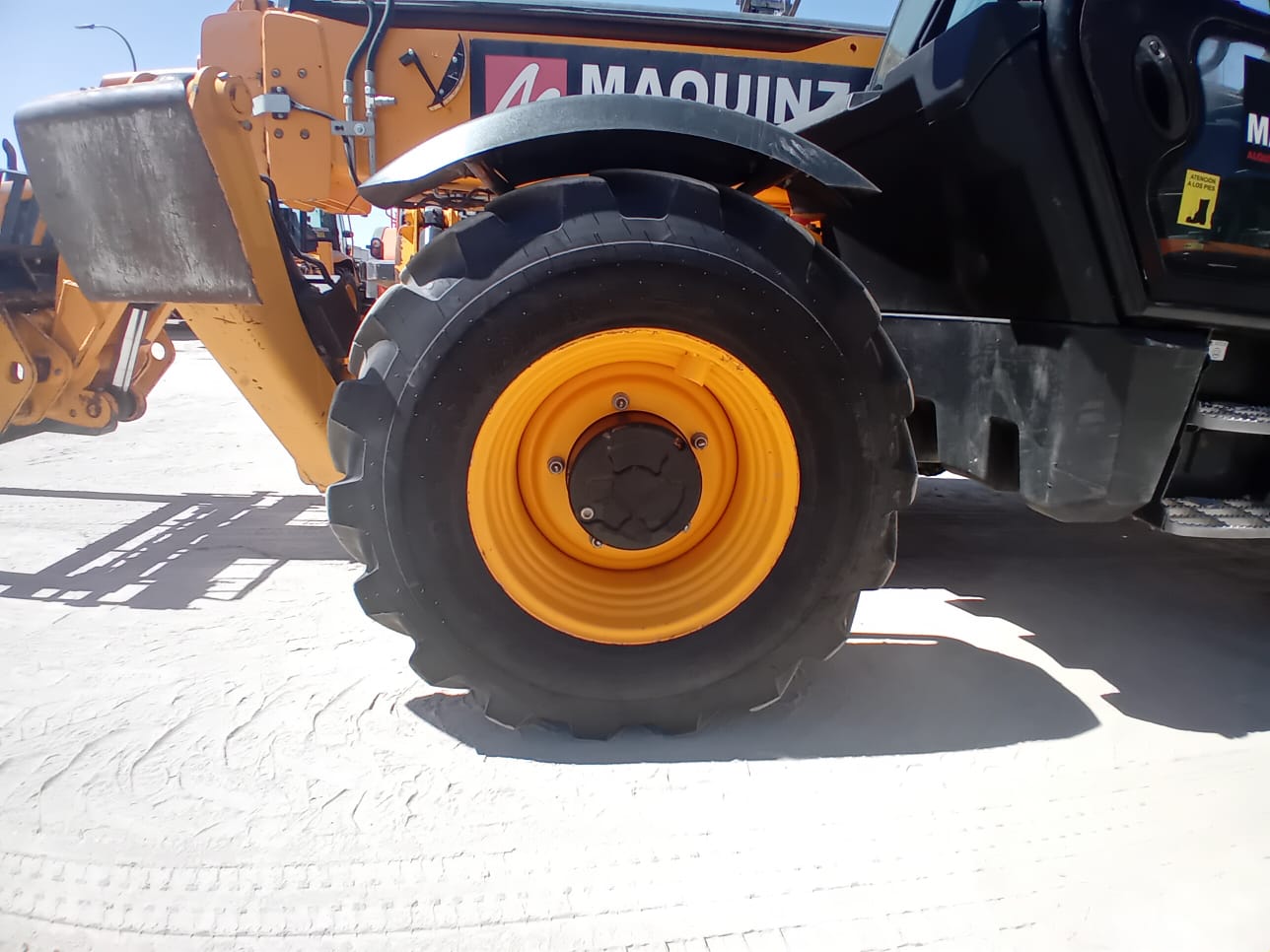 JCB 540.140