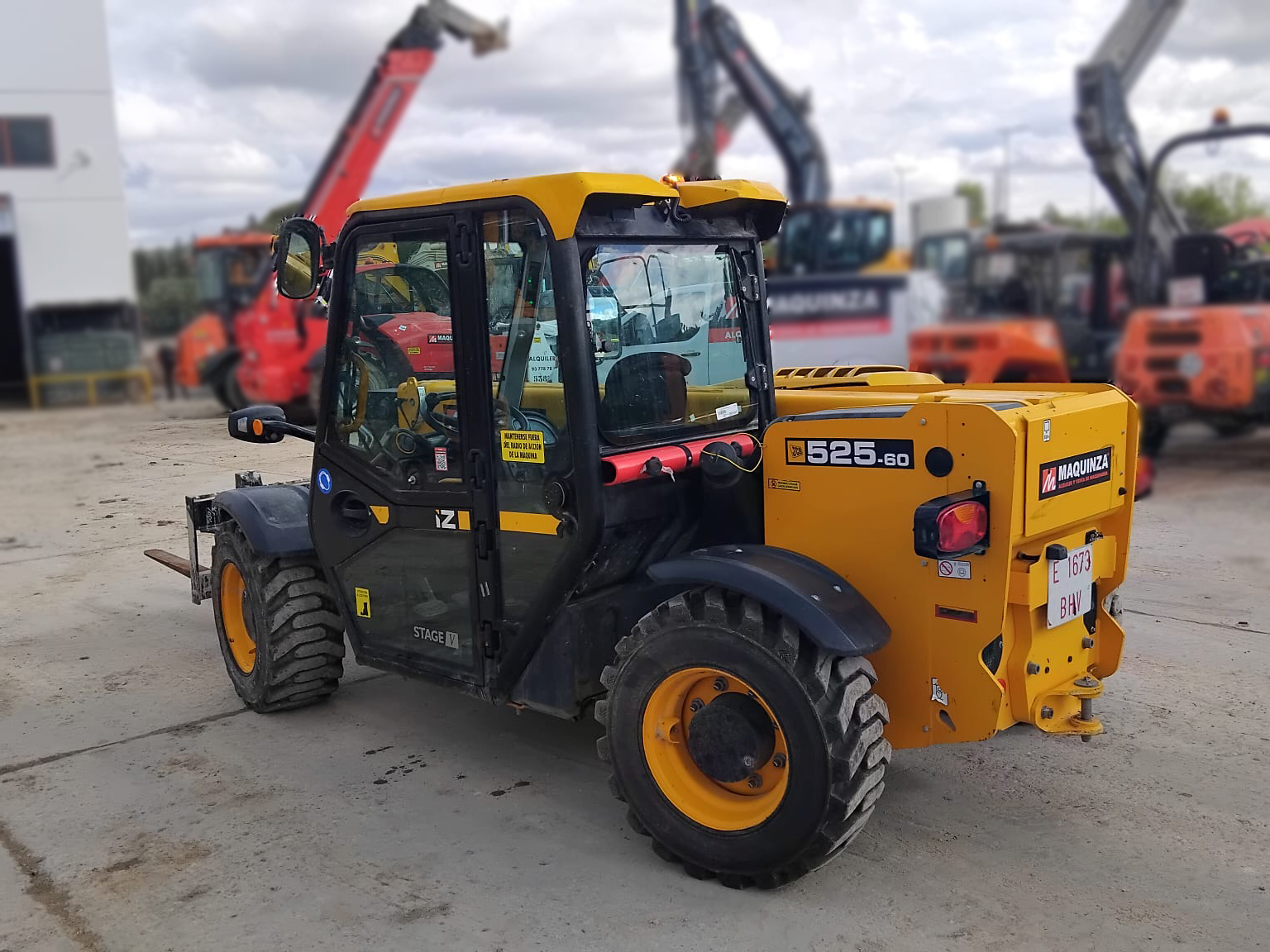 JCB 525.60