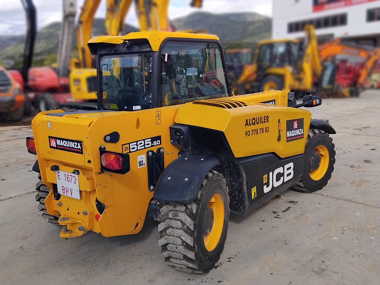 JCB 525.60